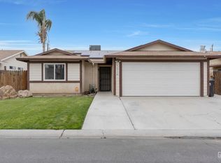 4612 Country Wood Ln, Bakersfield, CA