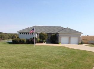 3205 Cedar Bridge Rd, Winterset, IA 50273