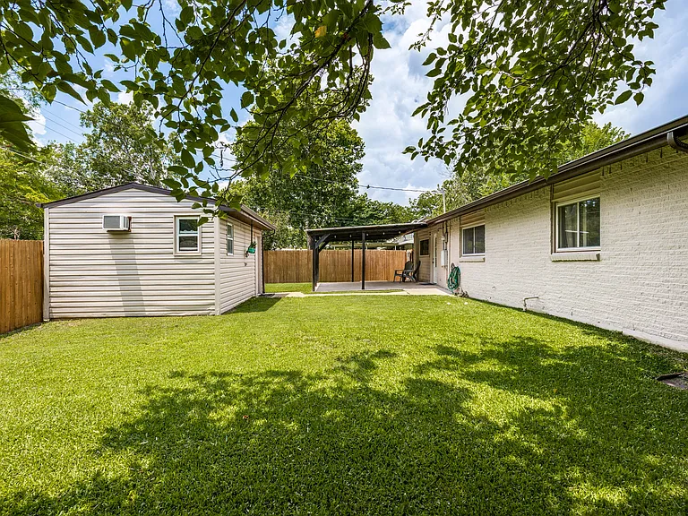 817 Kingswood Ave — Photo 23