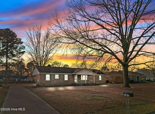 1104 Crestview Drive, Tarboro, NC 27886