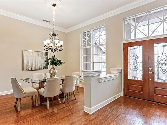 4th image of 2835 Grey Oaks Blvd