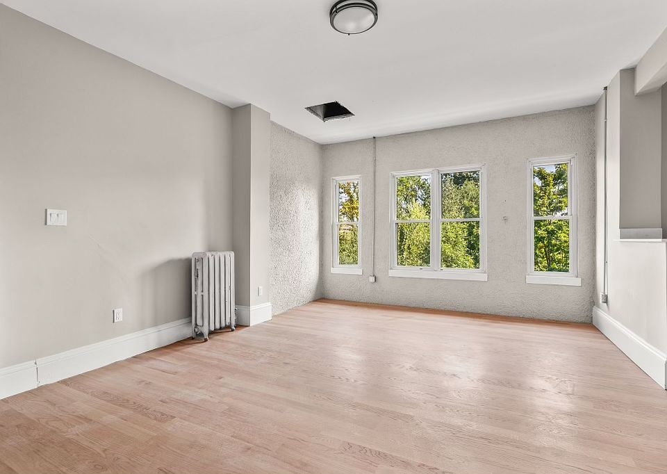 19 Agassiz 19 Agassiz St Cambridge MA Zillow