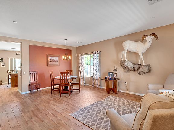 3rd image of 14245 S Via Trujal