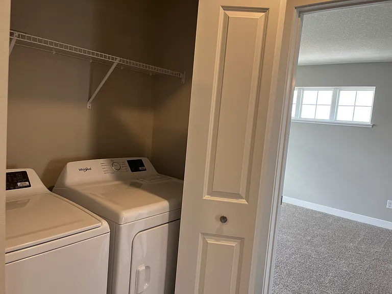 Upper level laundry