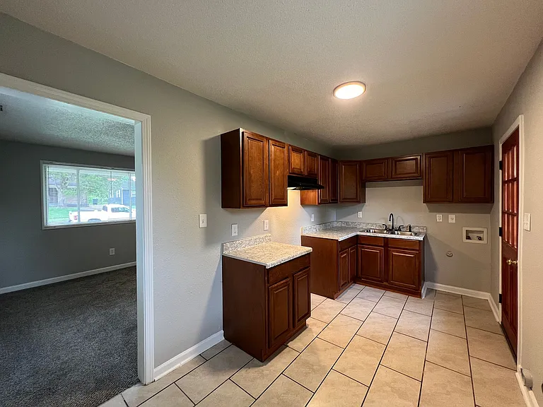 364 Elder Rd — Photo 11