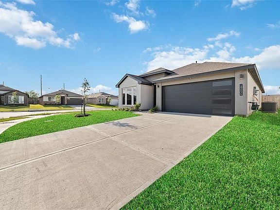 2nd image of 19046 Derrington Manor Ln