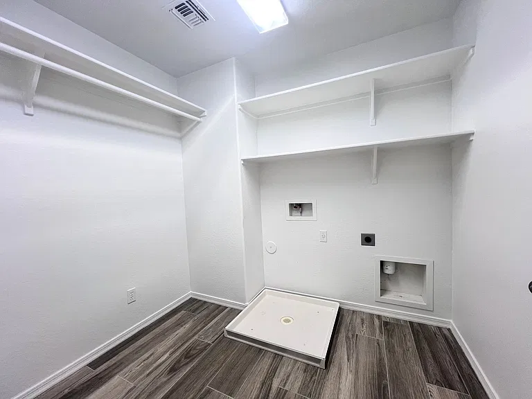 11045 E Starkey Ave — Photo 17