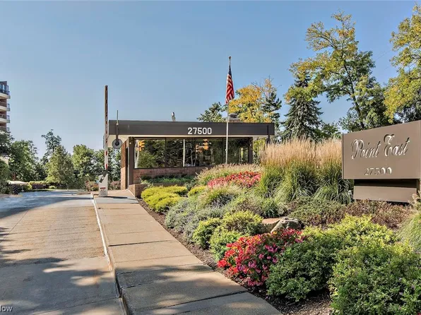 27500 Cedar Rd APT 810, Beachwood, OH 44122