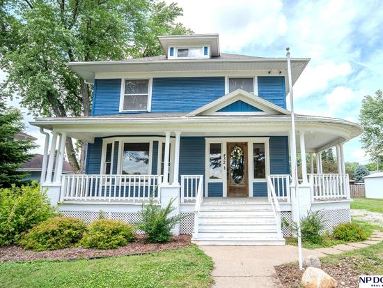 432 Broadway St, Carson, IA 51525