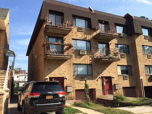 1st image of 139 Bay 20th St #1