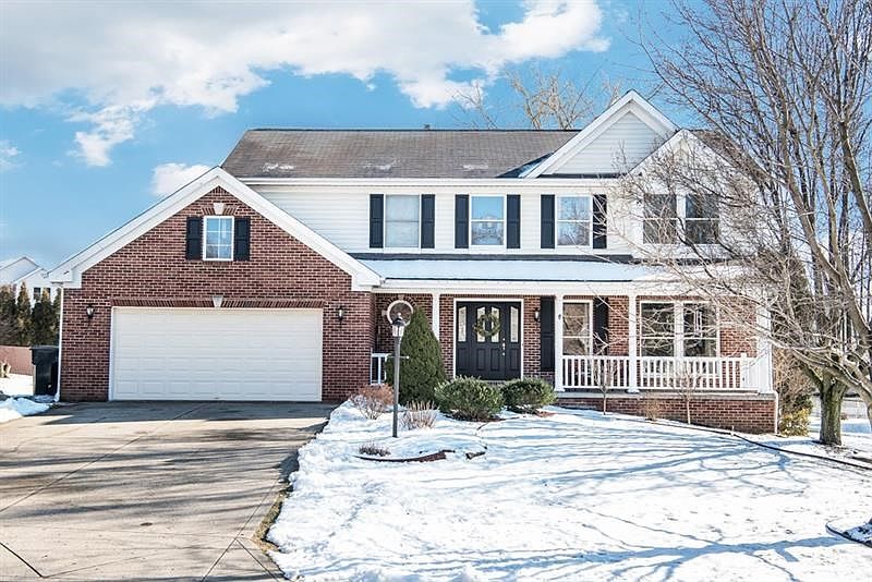 Welcome to 302 Village Ct. located in desirable Highland Village.