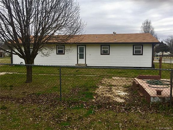 2nd image of 329 Highschool Ave