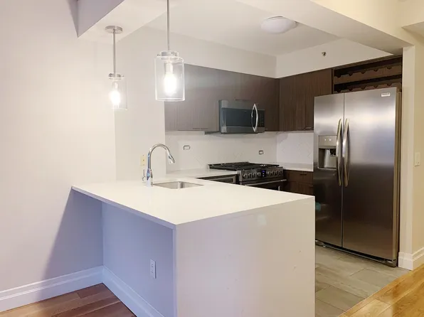 776 Sixth Avenue image 1 of 41