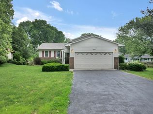 5840 Godown Rd, Columbus, OH 43235