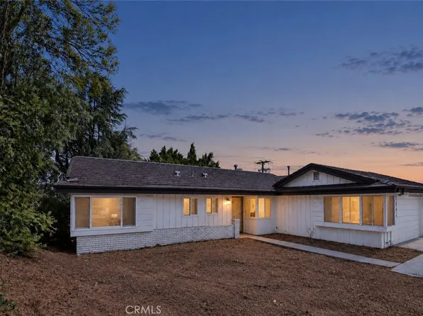 6301 Avenue De Palma, Riverside, CA 92509