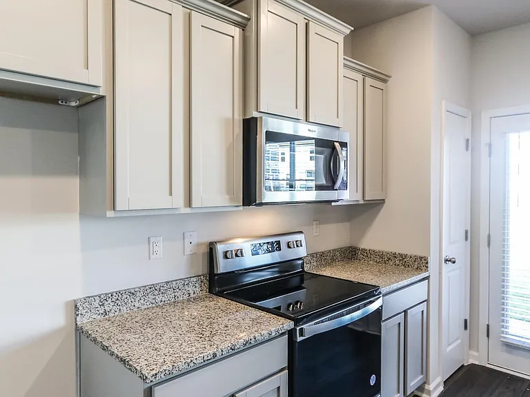 4347 Newland St — Photo 17