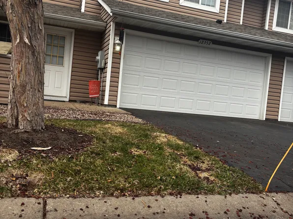 12352 Zealand Cir N, Champlin, MN 55316