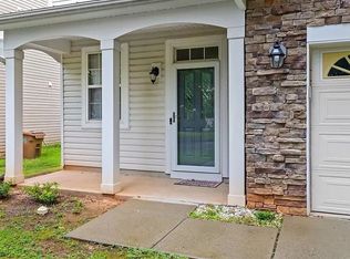 120 Milpass Dr, Holly Springs, NC 27540