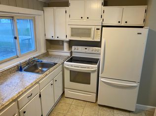 149 Pembroke St #A, Suncook, NH 03275