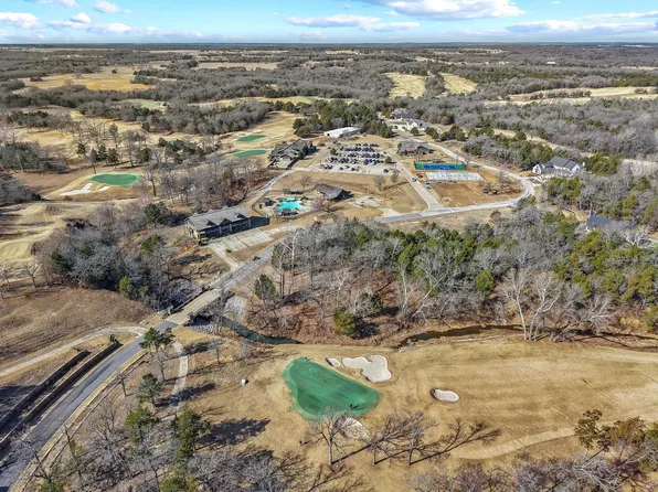 Clubhouse Dr, Gordonville, TX 76245