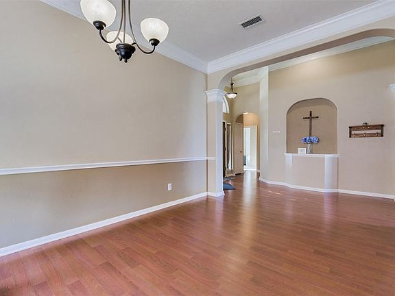 5th image of 9026 Uppercove Cir