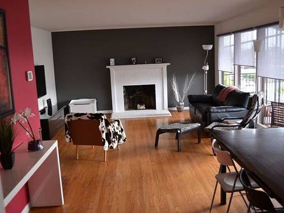 Living Room Facing FP