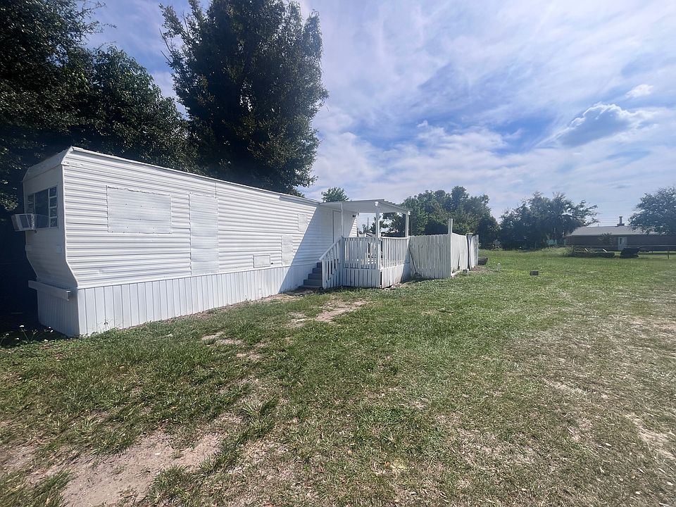 1st image of 4128 Wood St #4128