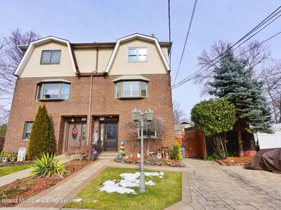 35 Crest Loop, Staten Island, NY, 10312