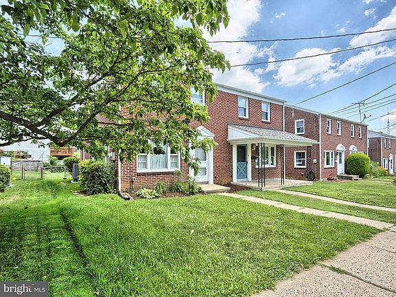 4th image of 209 Euclid Ave