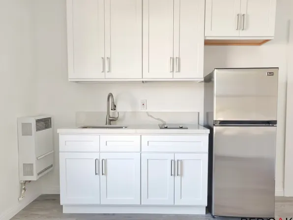 805 S Centre St, San Pedro, CA