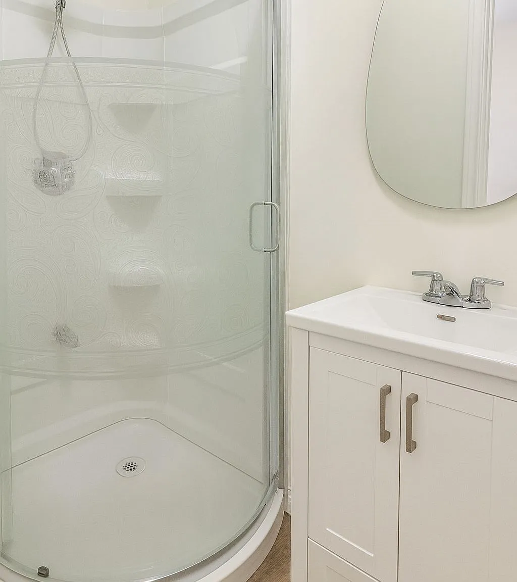 1 bed, $1,000 — Photo 3