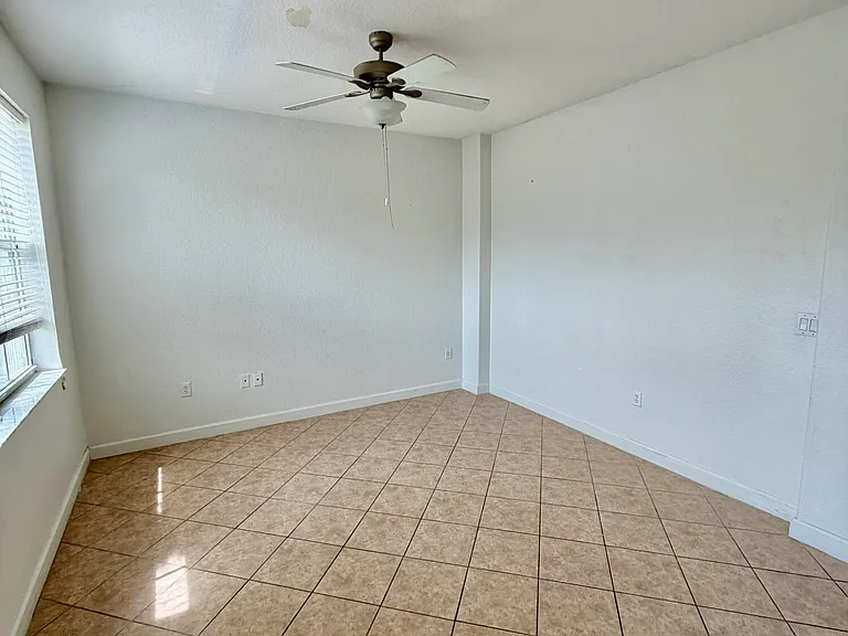 3004 Shoma Dr — Photo 14
