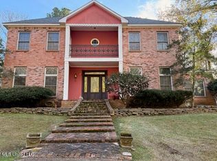 717 Thomas Ln, Madison, MS 39110