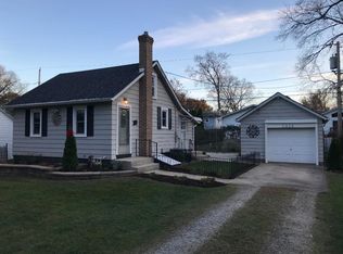 1016 Kendall St, Geneva, IL 60134