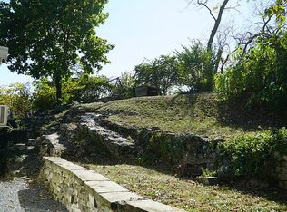 140 S State St, Brownstown, PA 17508