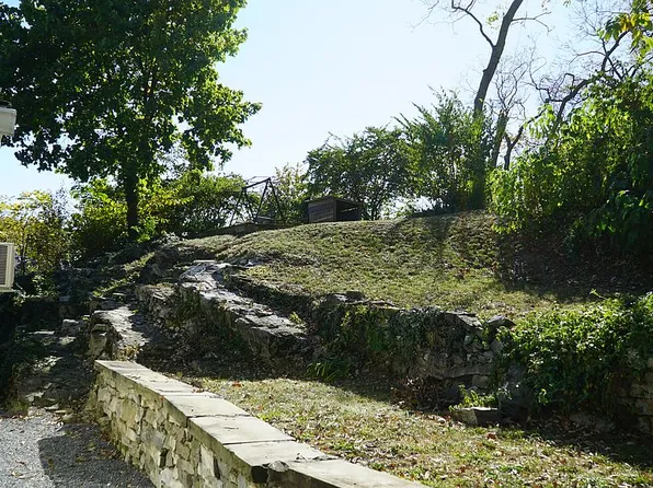 140 S State St, Brownstown, PA 17508