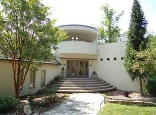 2407 Hyatts Rd, Delaware, OH 43015