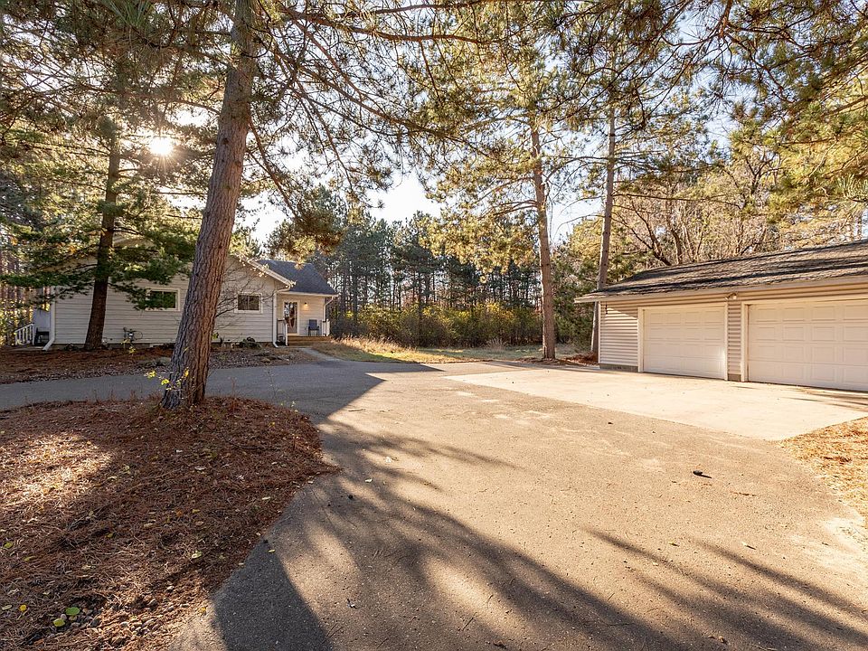 1st image of 14867 Lynwood Dr