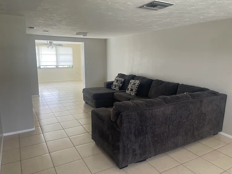 5630 Dolores Dr — Photo 8