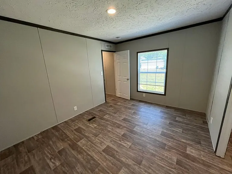 515 Tom Mann Rd — Photo 87