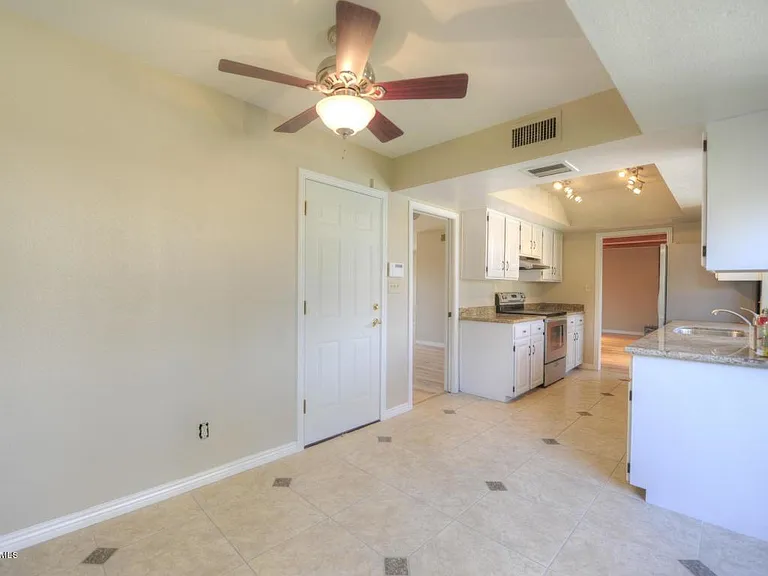 6548 E Presidio Rd — Photo 7