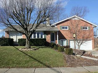 423 Rader Dr, Vandalia, OH 45377