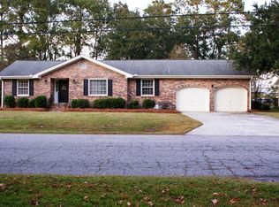 1584 Sanford Rd, Charleston, SC 29407