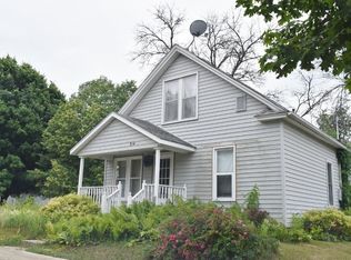 514 7th St SW, Oelwein, IA 50662