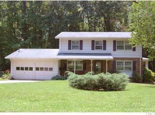1112 Willow Dr, Chapel Hill, NC 27517