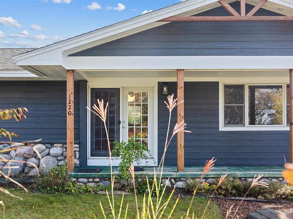 1220 Crawford Lake Rd NE, Kalkaska, MI 49646 Zillow