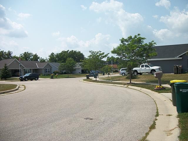2nd image of 978 Redtail Ct