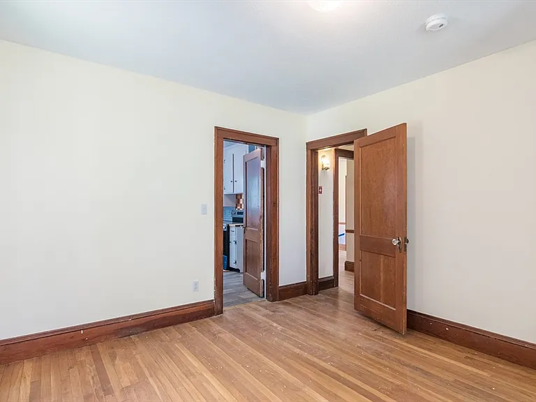 47 Pleasant St #1 — Photo 15
