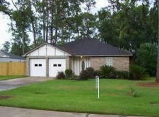 9918 Pinehurst St, Baytown, TX 77521