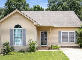 432 Cedar Park Cir, La Vergne, TN 37086